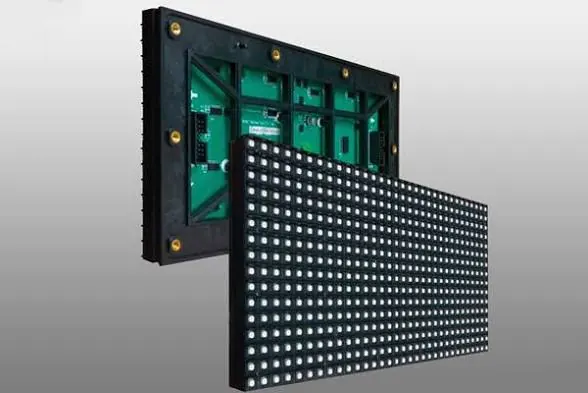 Ön ve arka yüzü görünen SMD LED modül
